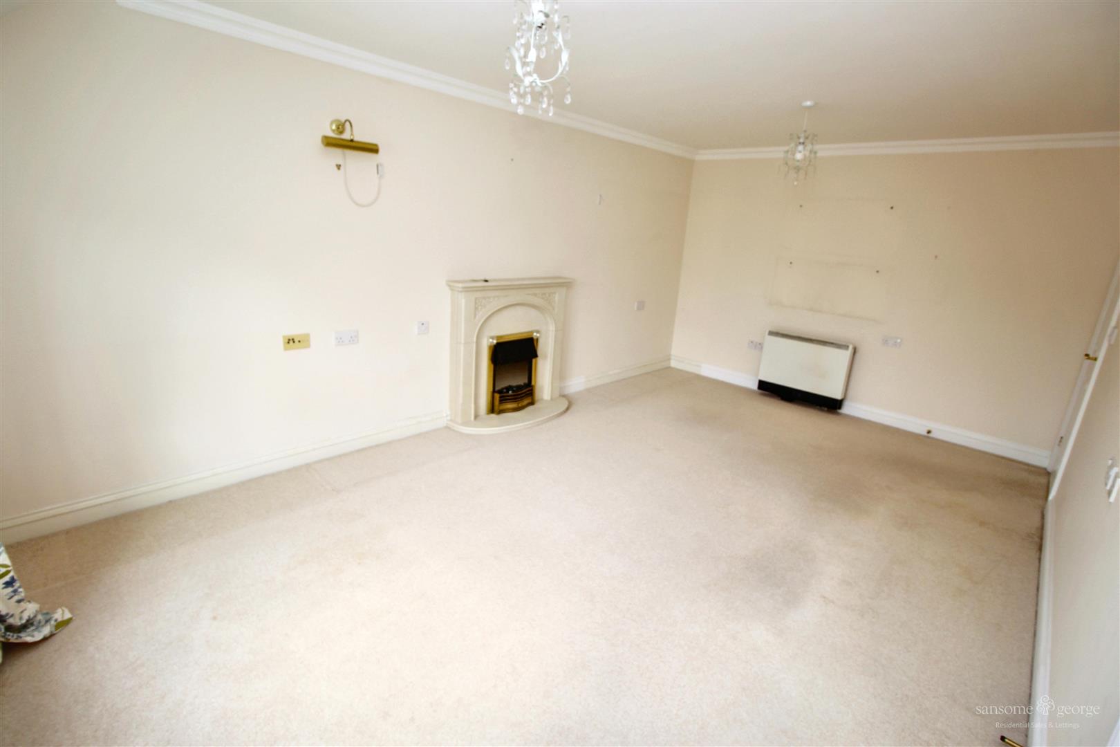 Bath Road, Calcot, Reading